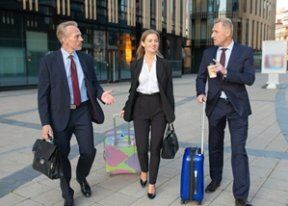 Viagens<br>Corporativos Viagens<br>Corporativos